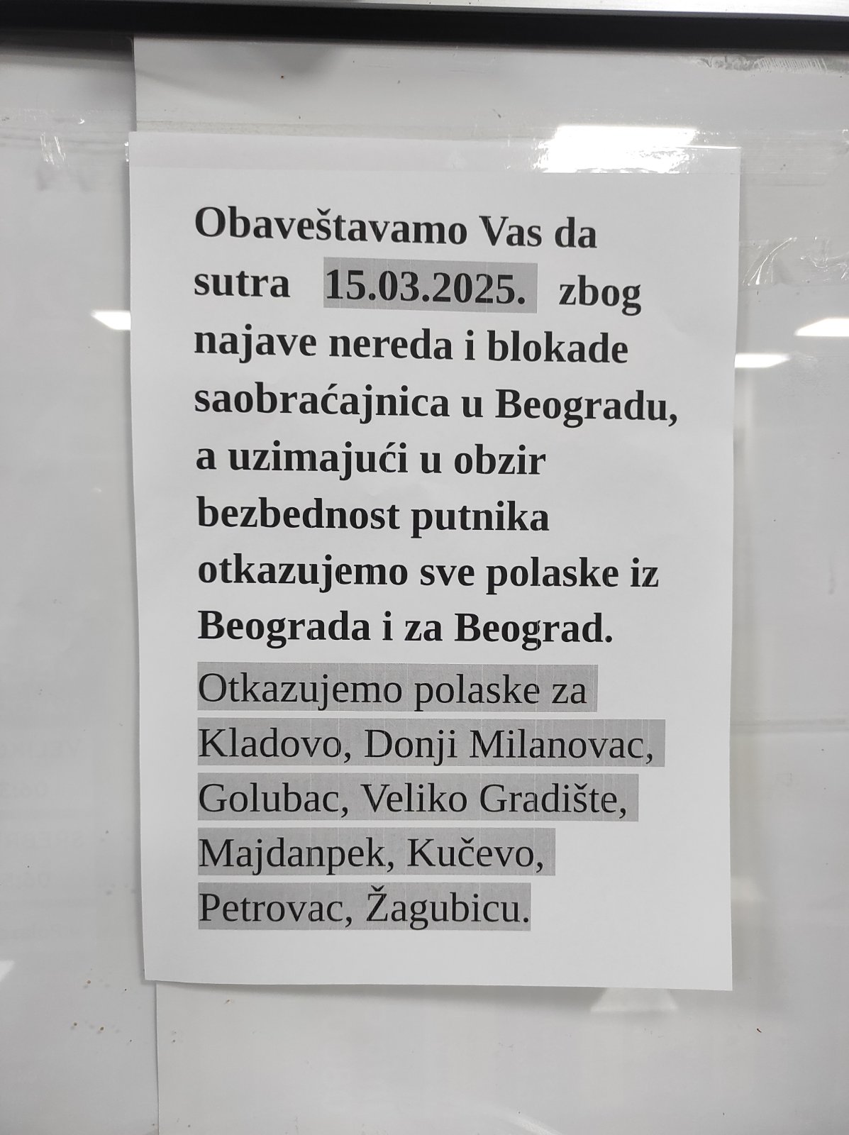 Otkazani svi polasci sa autobuske stanice u Požarevcu 2 Otkazani svi polasci sa autobuske stanice u Požarevcu 2