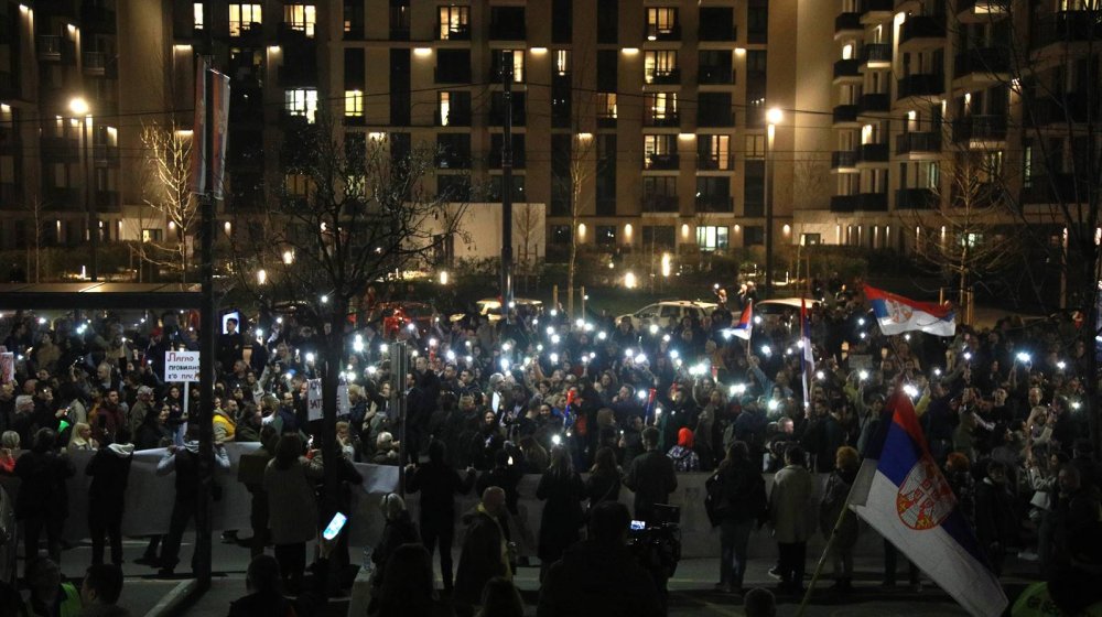 skup ispred Palate pravde