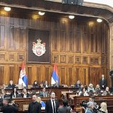 Ako se privatizacija ne završi do ovog roka, država pokreće stečaj i uzima imovinu društvenih preduzeća 11