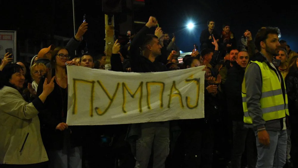 "Ne dolazi, nisi dobrodošao": Studenti u blokadi traže od Vučića hitno otkazivanje najavljenog skupa vlasti u Nišu 2