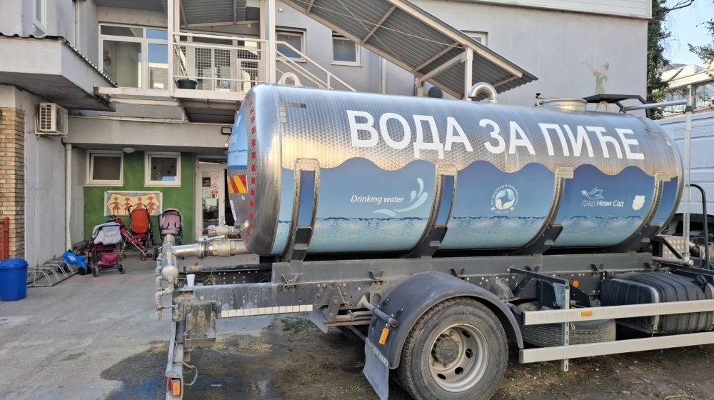 Vrtić u Novom Sadu bez vode mesec dana, roditelji ljuti: "Kao da živimo u lošem filmu" 1