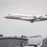 Pokušaj upada u pilotsku kabinu aviona na letu Lion-Porto 9