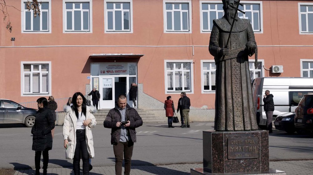 Na Kosovu danas počela kampanja 1