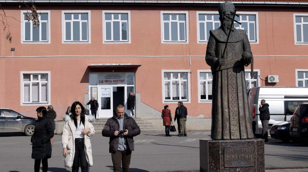 Na Kosovu više od dva miliona birača 1