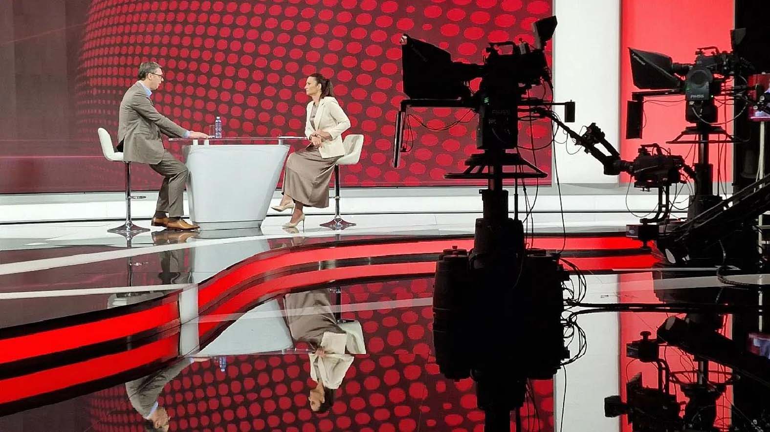 Demostatov monitoring RTS-a: Dnevnik 2 bez kritike vlasti i 