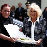 Britanski kraljevski par u Italiji na godišnjicu braka: Pica, đelato, salute amići 4