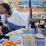 Nekoliko policajaca ispred zgrade RTS-a, radnici imaju zatvoren zbor 4