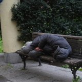 "Još uvek kao država nismo naučili da ovi ljudi postoje": Desetine beskućnika u Beogradu na listi čekanja za Prihvatilište, treba im hitan smeštaj 3