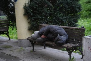 "Još uvek kao država nismo naučili da ovi ljudi postoje": Desetine beskućnika u Beogradu na listi čekanja za Prihvatilište, treba im hitan smeštaj 3