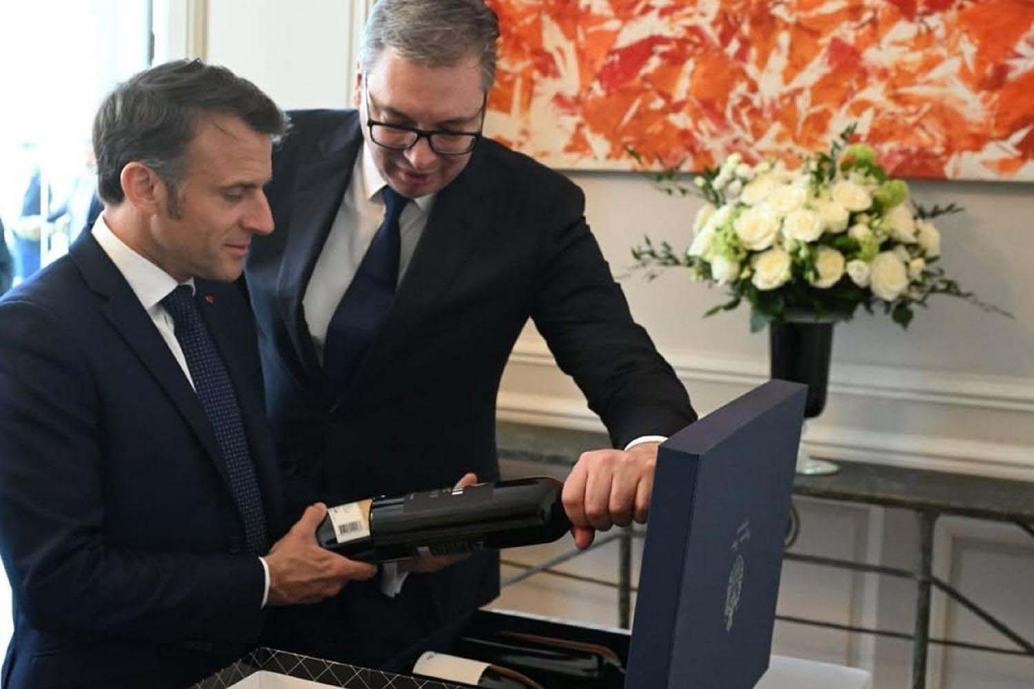 Kakav je politički odjek radnog ručka Vučića i Makrona? 2 Kakav je politički odjek radnog ručka Vučića i Makrona? 2