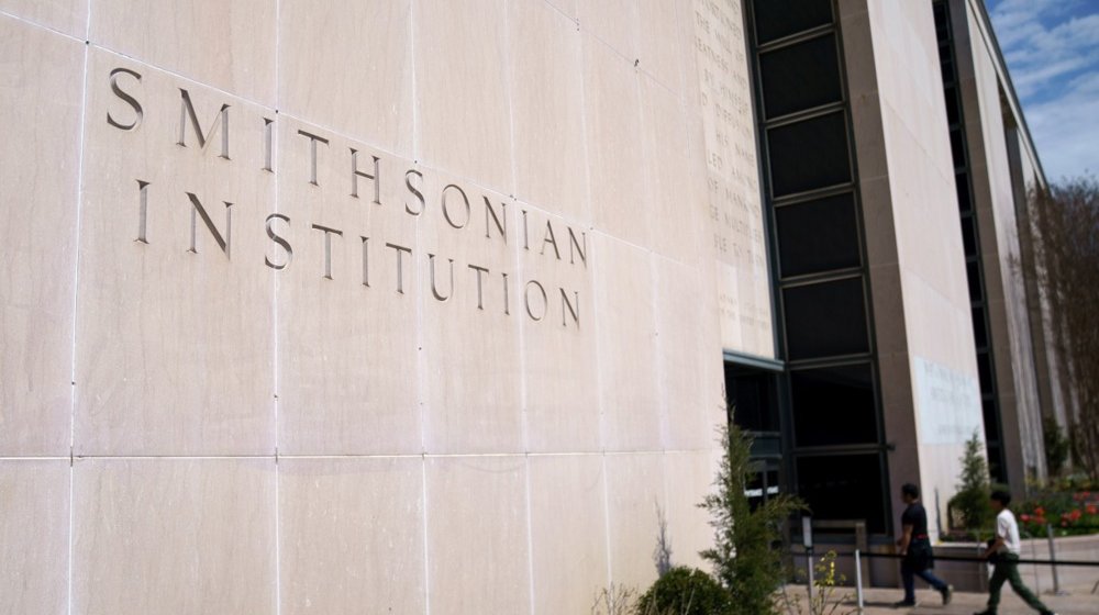 Donald Tramp vodi i kulturne ratove: Targetira muzeje, određuje šta je prikladna istorija 1