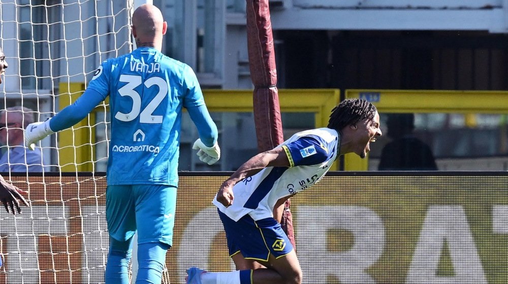 Remi Torina i Verone uz veliku grešku golmana Vanje Milinković-Savića 1