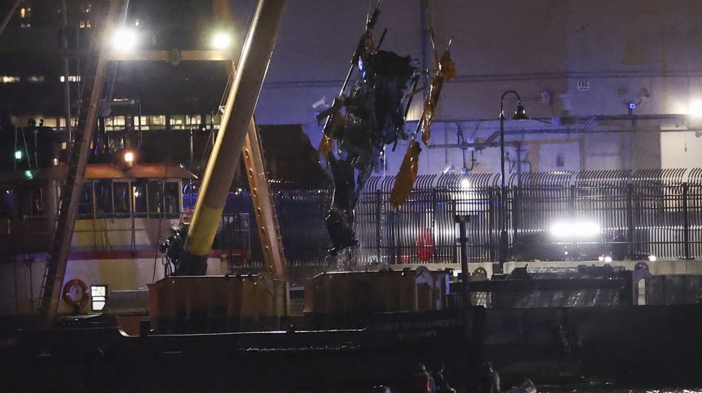 Direktor Simensa, njegova supruga i troje dece poginuli u padu helikoptera (VIDEO) 1