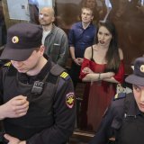 Pet i po godina zatvora za četvoricu novinara u Rusiji zbog veze s Navaljnim