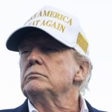 "Milošević umro u zatvoru, Asad u egzilu, već možemo predvideti kako će tiranin Tramp biti svrgnut": Analiza spoljnopolitičkog komentatora Gardijana 10