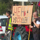 Blokada u Čenti: Meštani više mesta blokirali Zrenjaninski put 2