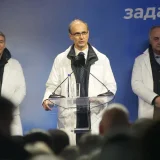 Lekar na čelu Vlade znak je da je društvu potrebno ozdravljenje: Šta kolege Đure Macuta kažu o njegovom imenovanju za mandatara? 7