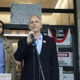 "Medicinski fakultet pokrenuo postupak protiv profesora Milana Ćirića jer je prekinuo nastavu zbog 16 minuta tišine za žrtve u Novom Sadu": Slobodni univerzitet u Nišu 9