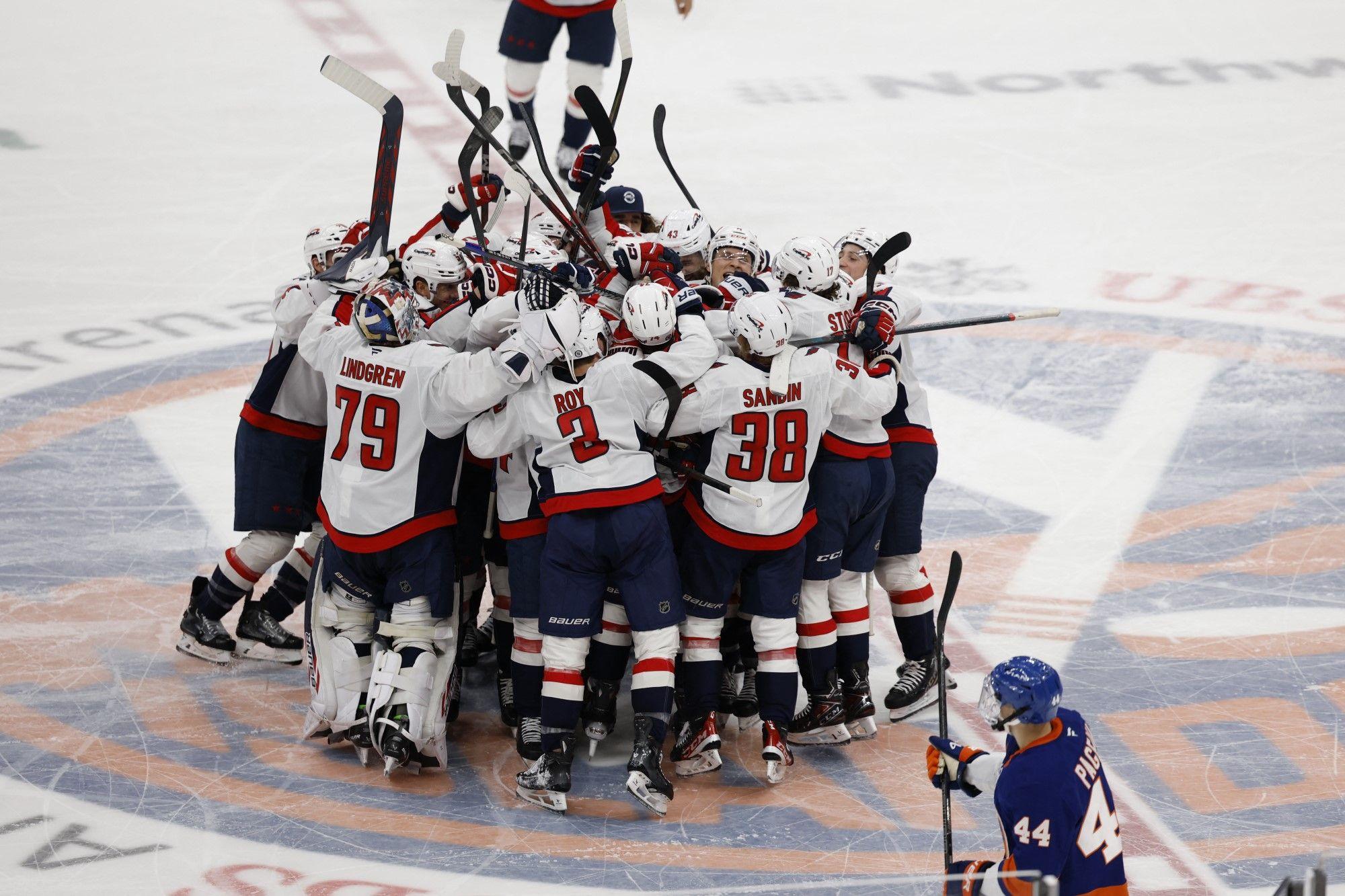 Ruski hokejaš Ovečkin oborio rekord legendarnog Vejna Greckog 5 ovečkin hokej na ledu