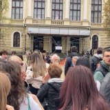 Kragujevac: Izviždan funkcioner SNS 3