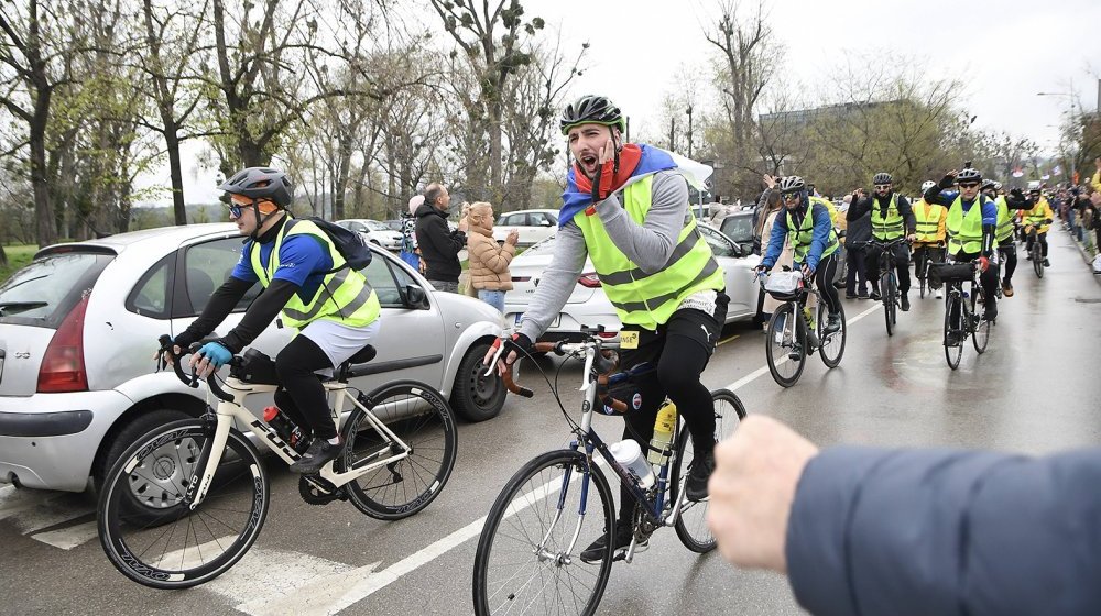I niški studenti Nada i Lav krenuli biciklama na put do Strazbura 1