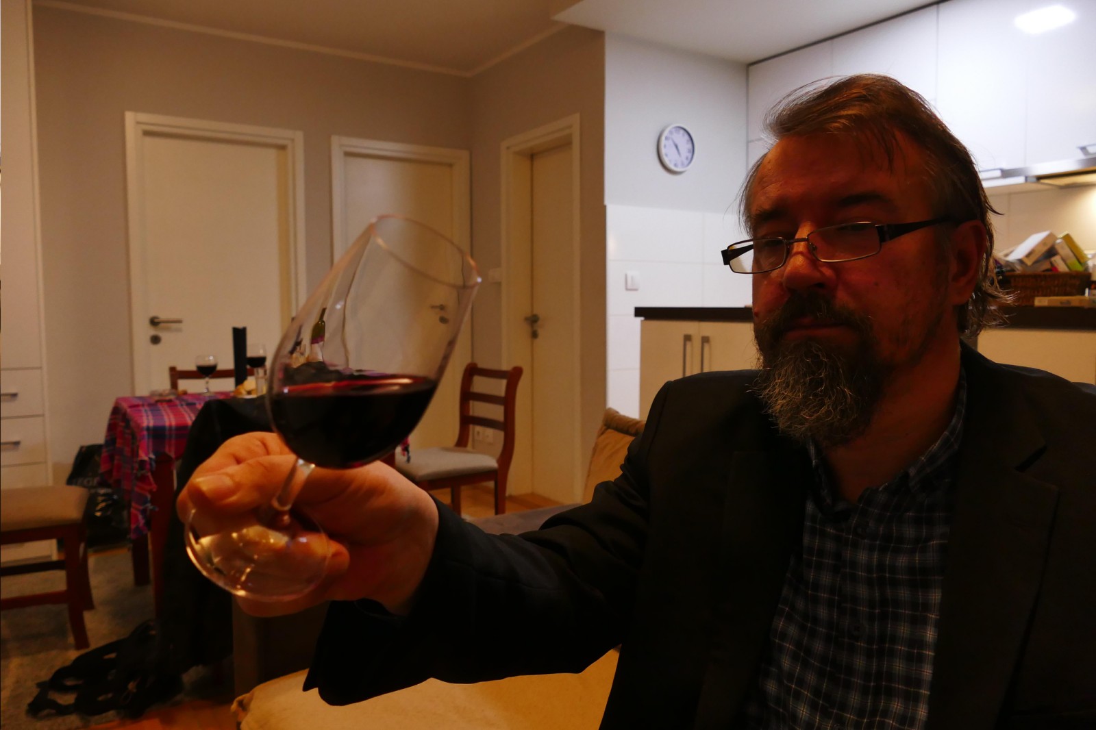 Vinska mapa Srbije: Profesor Aleksandar Petrović otkriva gde nastaju najbolji rizlinzi, šardonei i prokupci 2 Vinska mapa Srbije: Profesor Aleksandar Petrović otkriva gde nastaju najbolji rizlinzi, šardonei i prokupci 1