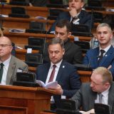 Da li se studentskim kriterijumima za izbornu listu u isti koš nepoželjnih stavljaju funkcioneri vlasti i opozicije? 9