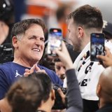 Mark Kjuban i Luka Dončić