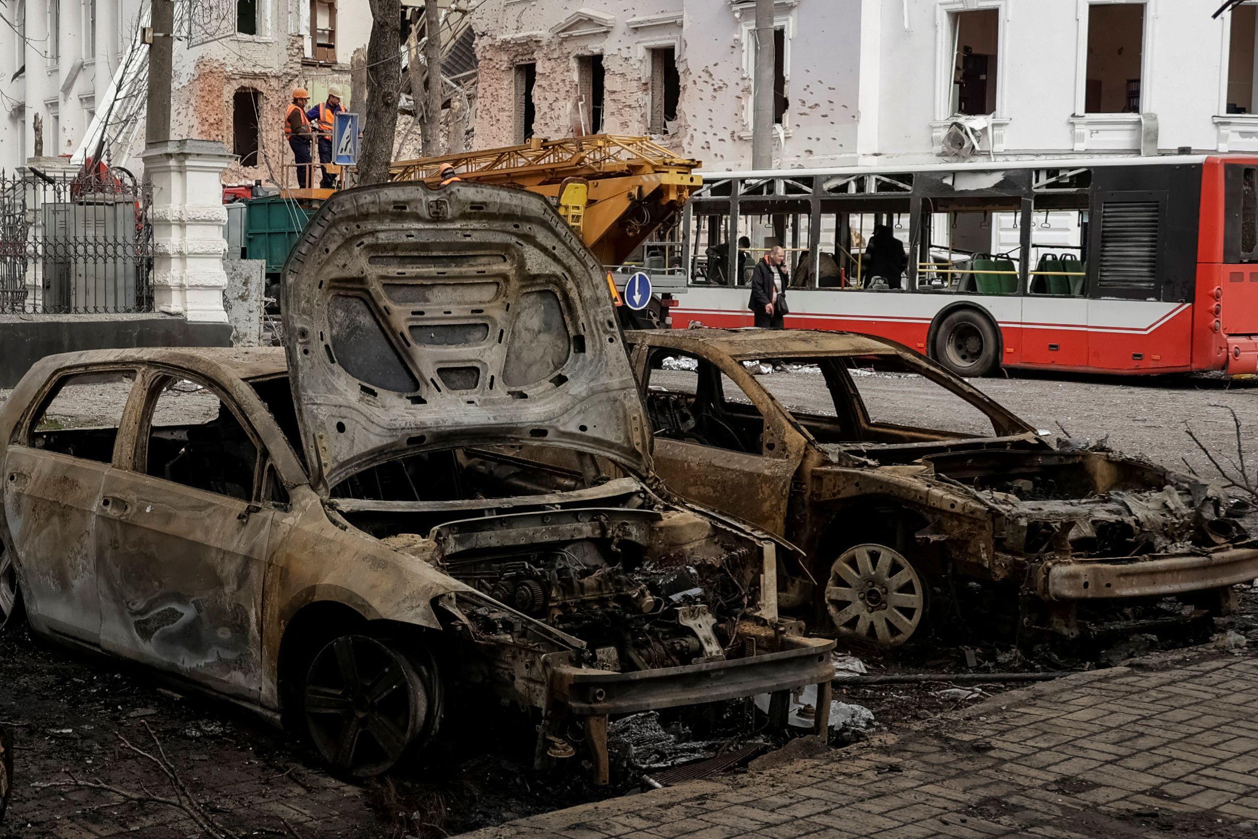 Desetine mrtvih i ranjenih u ruskom napadu na ukrajinski grad Sumi, Tramp: 'Ovo je užasno' 3 sumi
