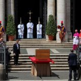 Papa Franja sahranjen uz prisustvo više stotina hiljada vernika i državnika 5