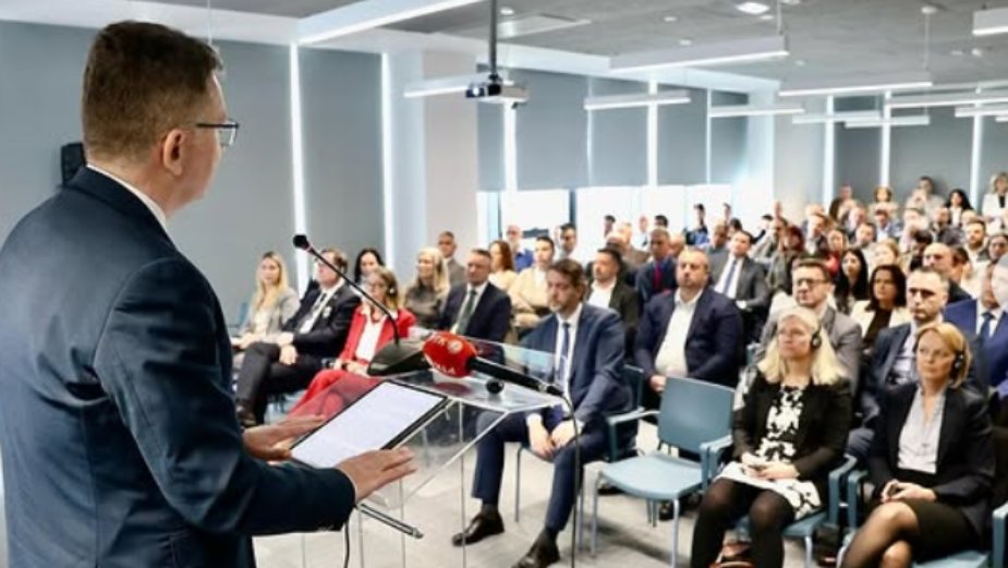 Danska rešenja o energetskoj efikasnosti primenjiva u Srbiji: Održana prva konferencija nordijskih zemalja o pametnim gradovima 1