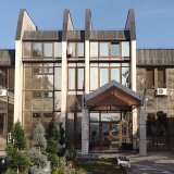 Rektorski kolegijum Univerziteta u Kragujevcu najoštrije osuđuje brutalni napad na dekanicu Filozofskog fakulteta Univerziteta u Nišu 6