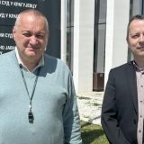 Građani žrtve profita „naprednjačke mafije”: Milivojević (DS) „prozvao” tužilaštvo u Kragujevcu zbog nepodizanja optužnice za pad plafona u školi kod Rače 6
