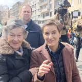 Jedna je Srbija: Vučićev miting i patriotizam za ćevape? 12