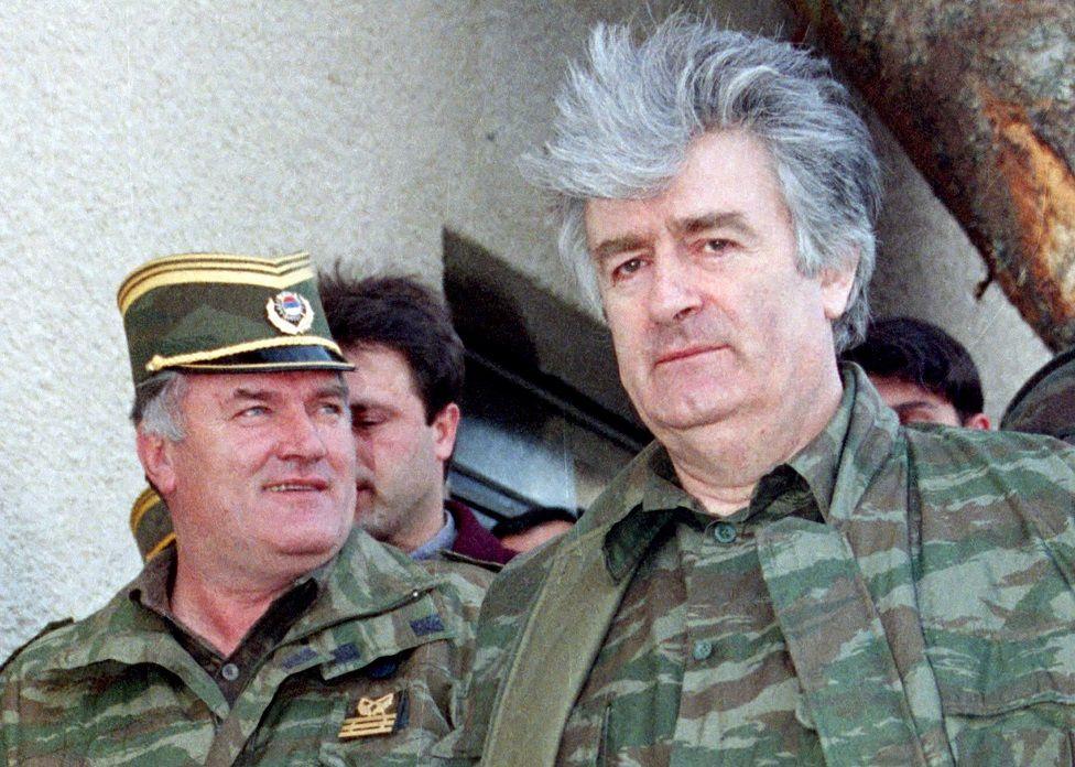 Ratko Mladic i Radovan Karadzic
