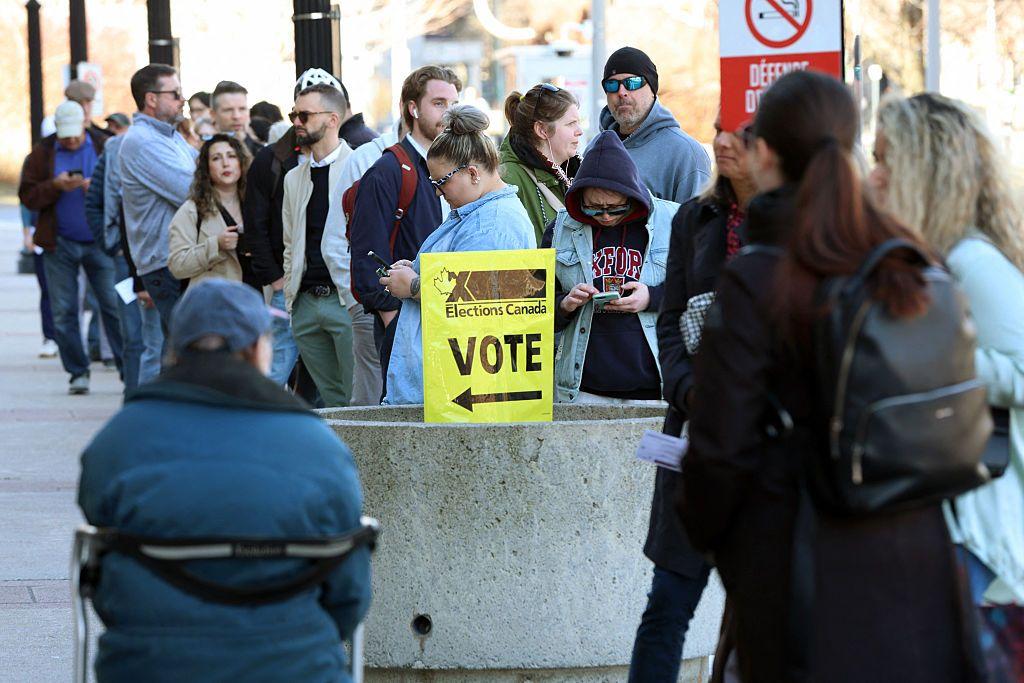 'Tramp nas neće slomiti': Liberali predvođeni Markom Karnijem pobedili na izborima u Kanadi 2 izbori u kanadi