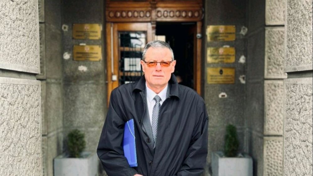 Banana vs. Predsednik: Ko je Branislav Jovanović, političar i suprug napadnute dekanke iz Niša? 1