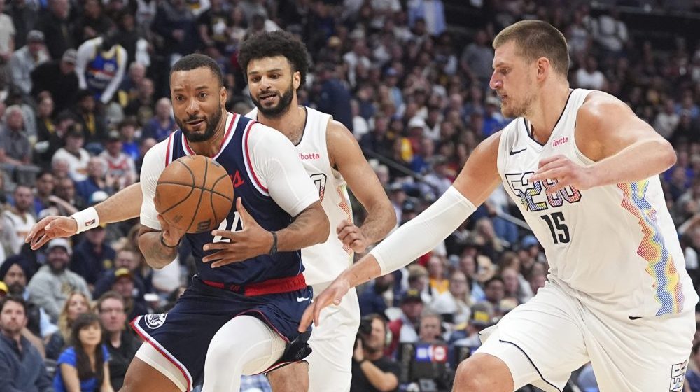 Denver pobedio Kliperse i poveo u seriji: Novi tripl-dabl Nikole Jokića (VIDEO) 1