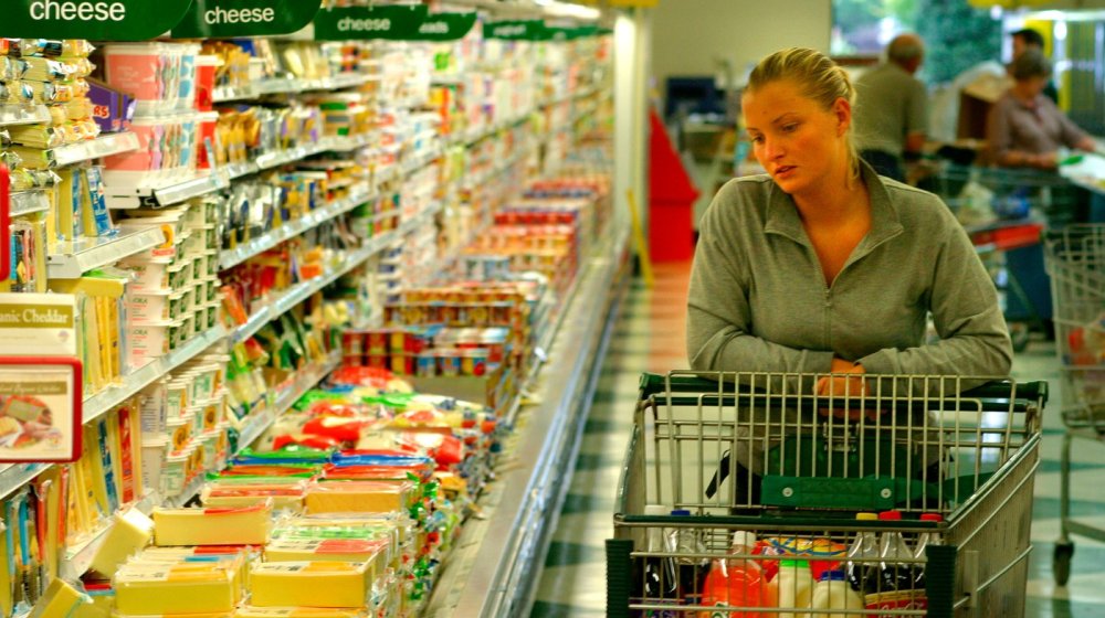 Šta se krije iza “neispravnih” točkova na kolicima u supermarketima? 1