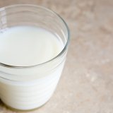 Jedna čaša mleka dnevno može smanjiti rizik od raka debelog creva 1