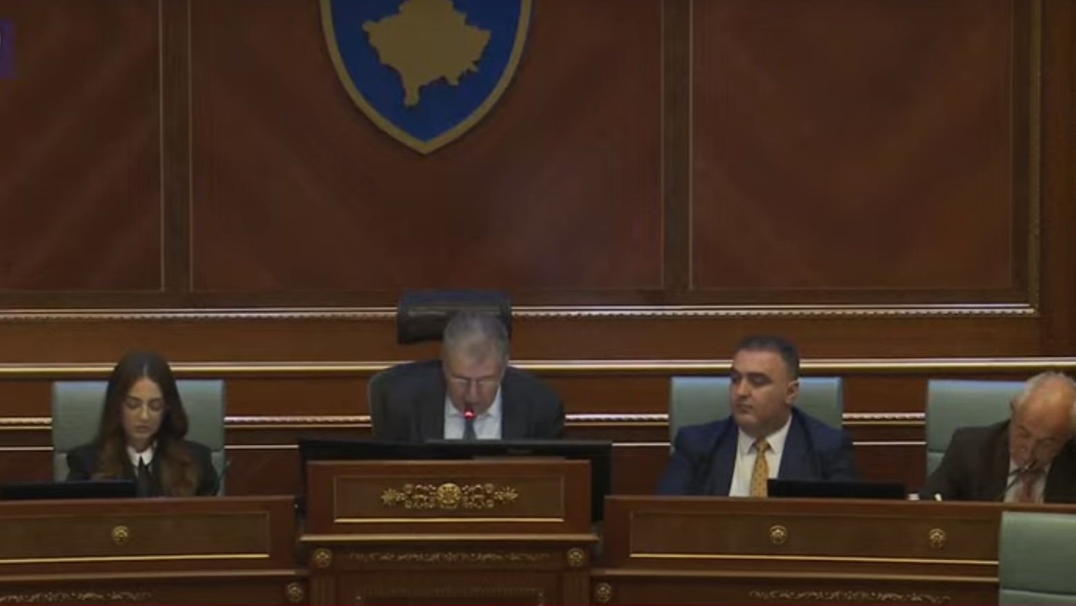 Šta su poslanici poručili pred početak novog pokušaja konstituisanja Skupštine Kosova? 2