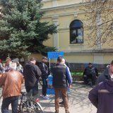 Centrala odlučila bojkot, lokalni članovi ipak na izborima: Kako će DS i Novi DSS reagovati na izlazak svojih članova na izbore u Zaječaru? 9