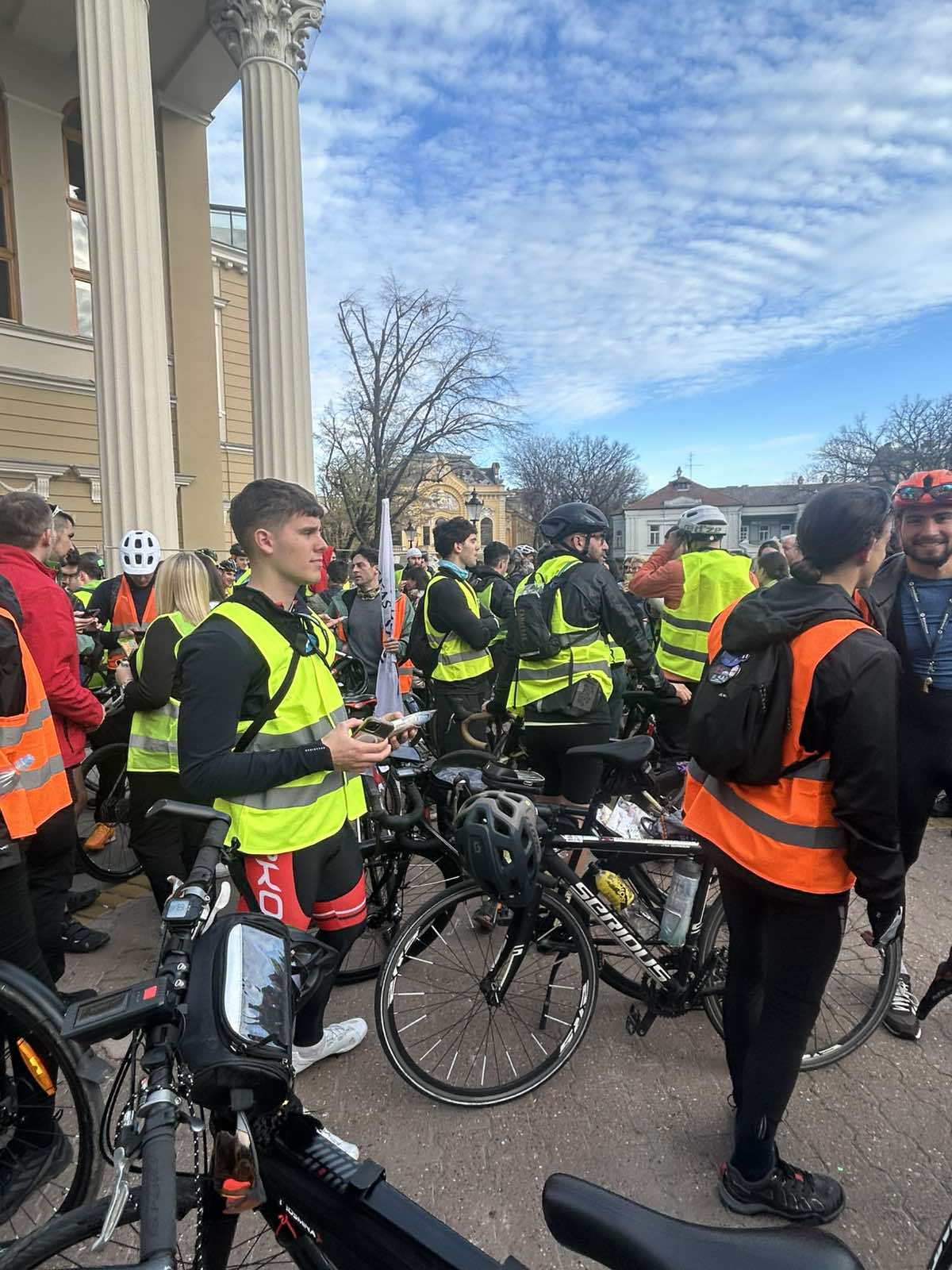 Studenti koji biciklima putuju u Strazbur dočekani u Subotici (FOTO, VIDEO) 3