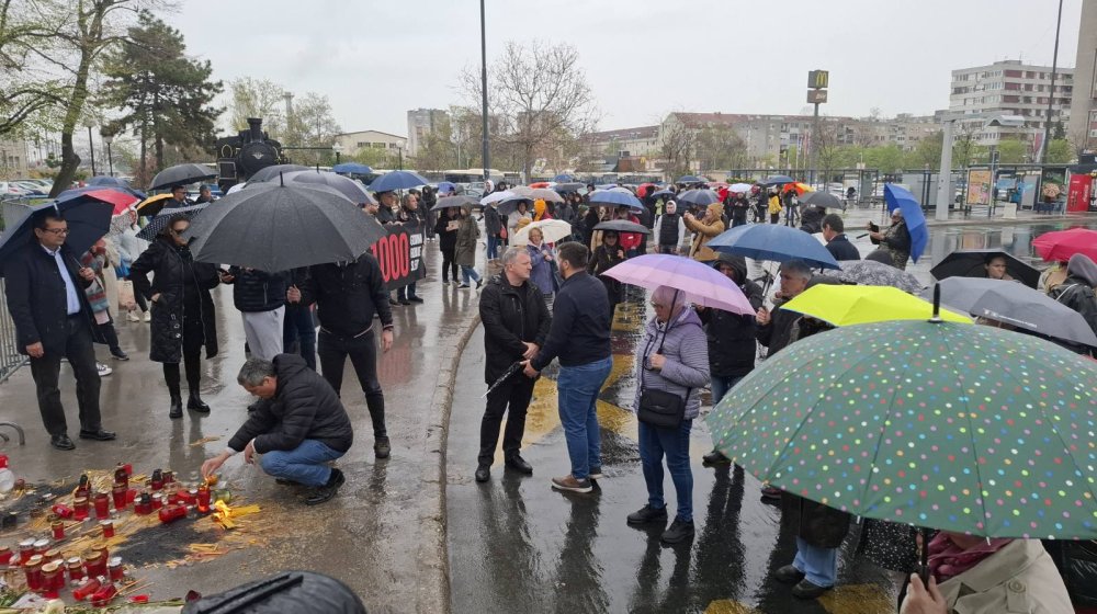 Obeleženo pet meseci od tragedije kod Železničke stanice u Novom Sadu: "Zločin bez odgovornosti i pravda na čekanju" 1