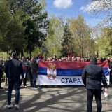 U Staroj Pazovi pristalice SNS uključujući i predsednika Opštine vređale novinarske ekipe 7