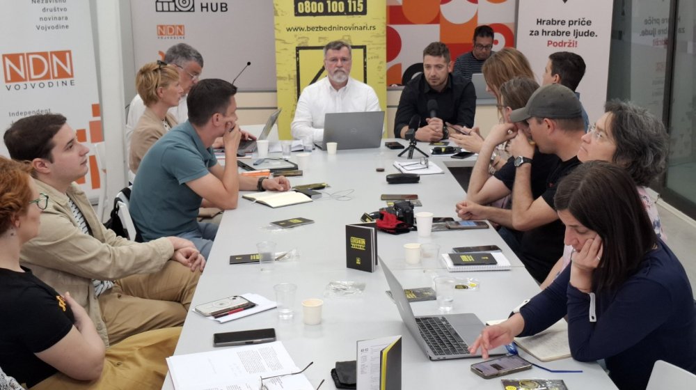 Novinari neprijatelji broj jedan u Srbiji: Sastanak o ugrožavanju bezbednosti novinara u Novom Sadu 1