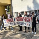 Protest u Srbobranu: Podrška profesorkama koje su obustavile nastavu zbog studentskih zahteva 7