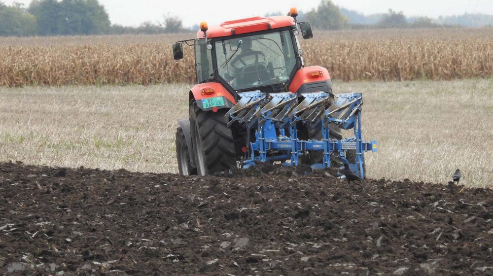 Za povećanje konkurentnosti poljoprivrede Srbije 750 miliona dinara bespovratno 1