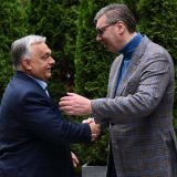 Vučić i Orban iznenada i mimo protokola: Uteha prijatelja ili rešavanje zajedničkih problema? 11