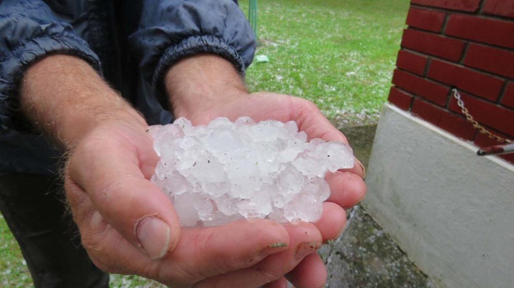 Proglašeno vanredno stanje za opštinu Gornji Milanovac: Uzrok olujno nevreme 1